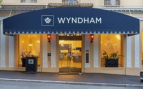 Hotel Club Wyndham Canterbury  3*